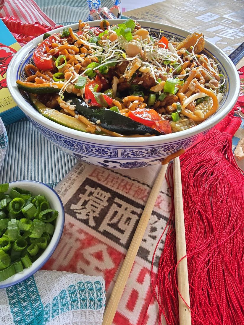 Noodle bowl, party catering